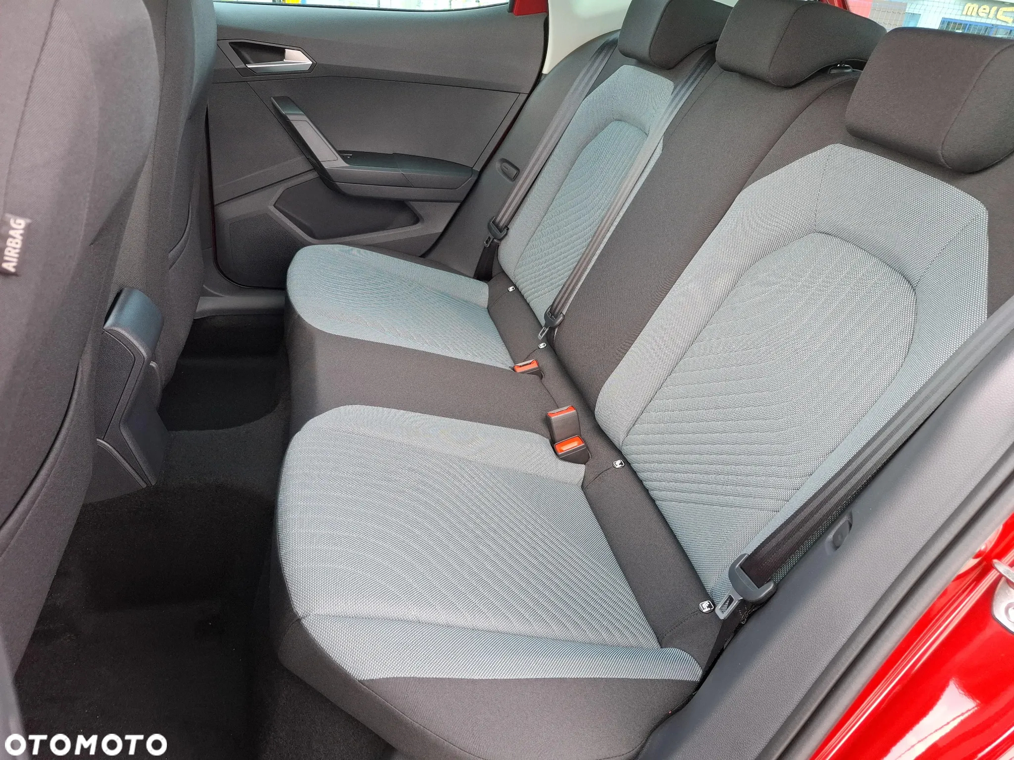 Seat Arona - 13