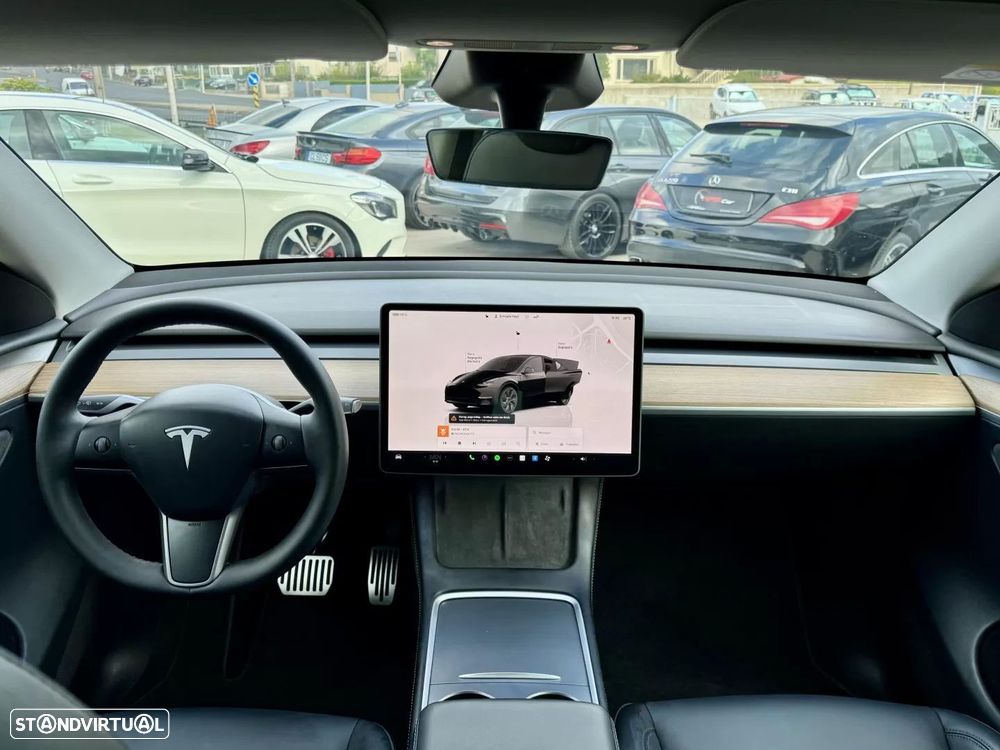 Tesla Model Y Long-Range RWD - 6