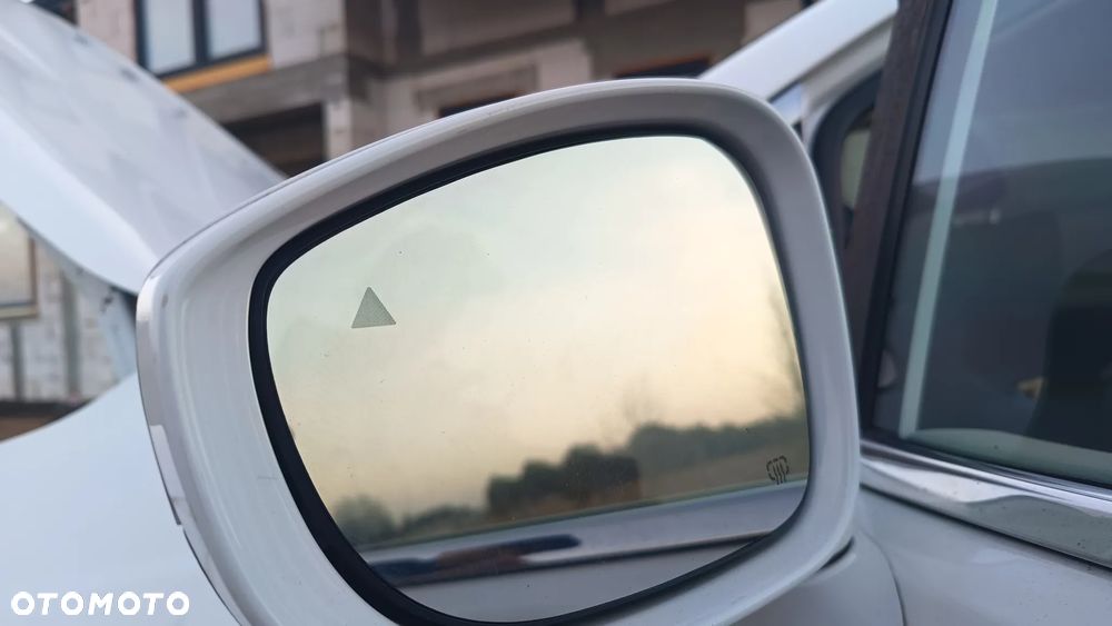 Chrysler Pacifica - 15