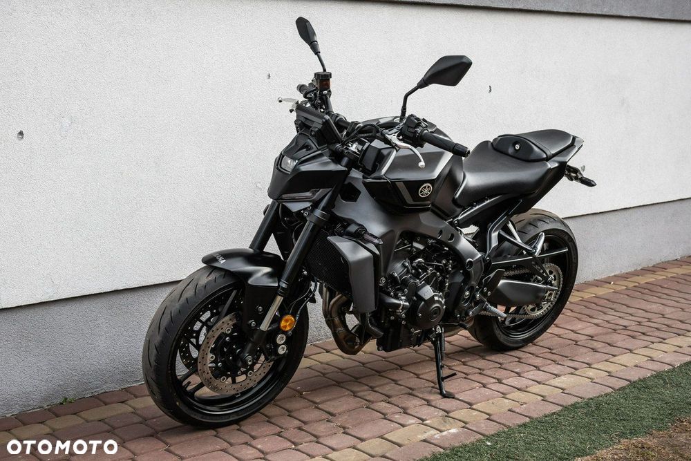 Yamaha MT - 4