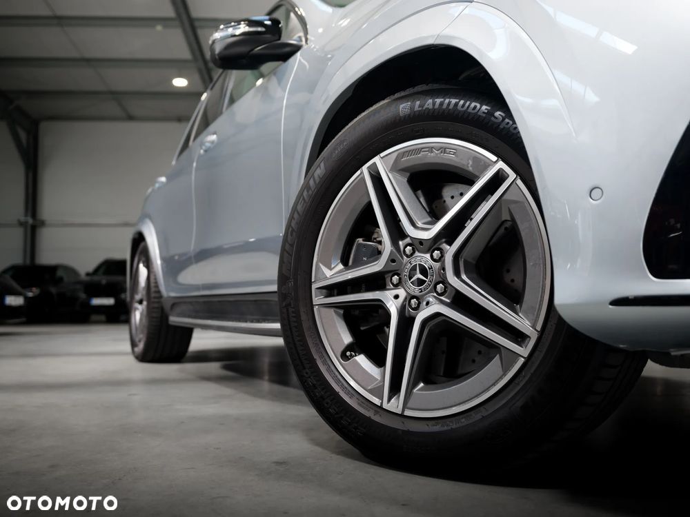 Mercedes-Benz GLE - 11