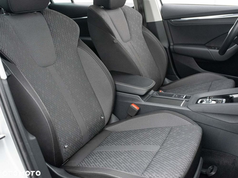 Skoda Octavia 2.0 TDI SCR Style DSG - 27