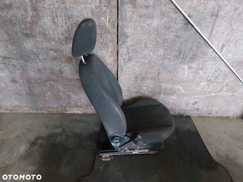 FOTEL LEWY PRZÓD FORD FIESTA VAN MK5 2007R - 2