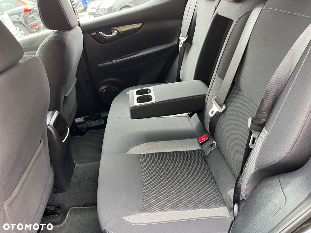 Nissan Qashqai 1.3 DIG-T MHEV Tekna - 9