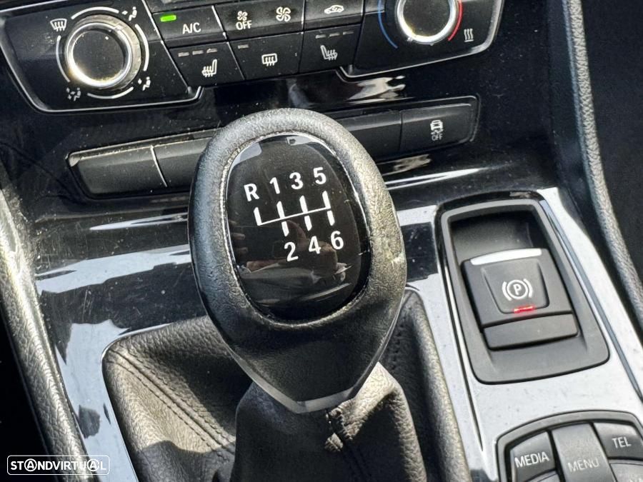 BMW 216 Active Tourer d Advantage - 19