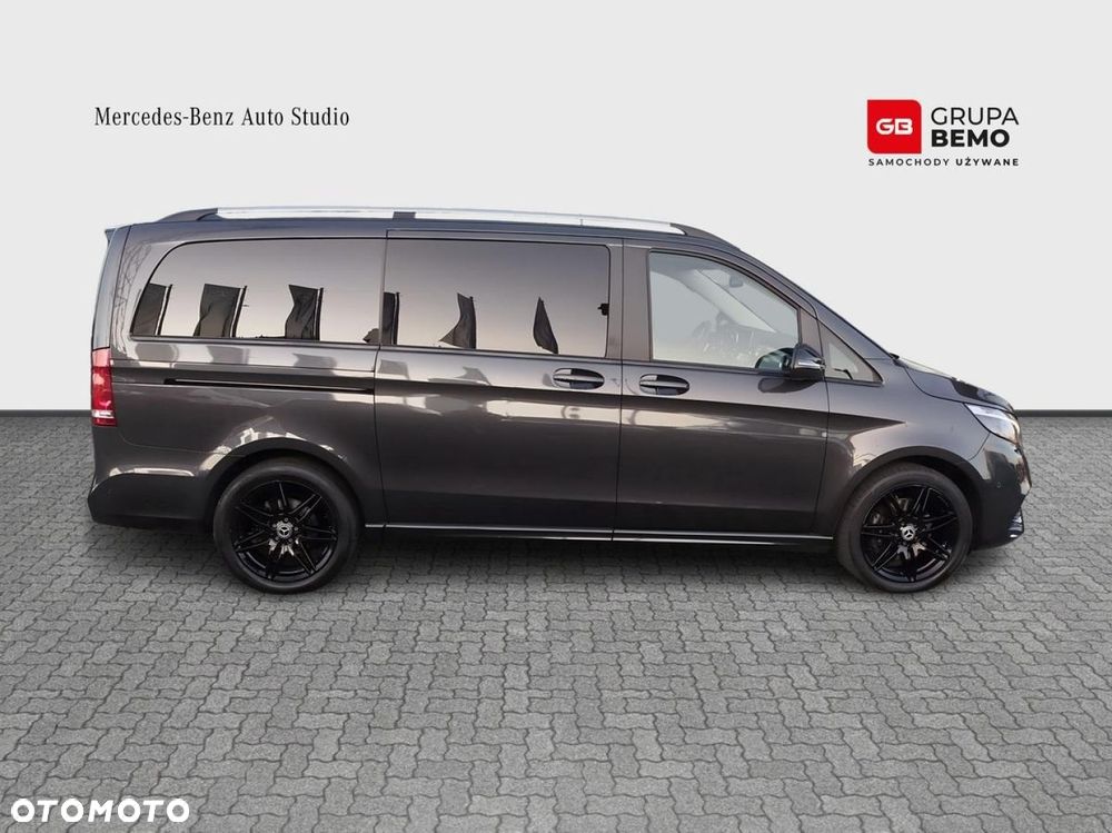 Mercedes-Benz Klasa V - 7
