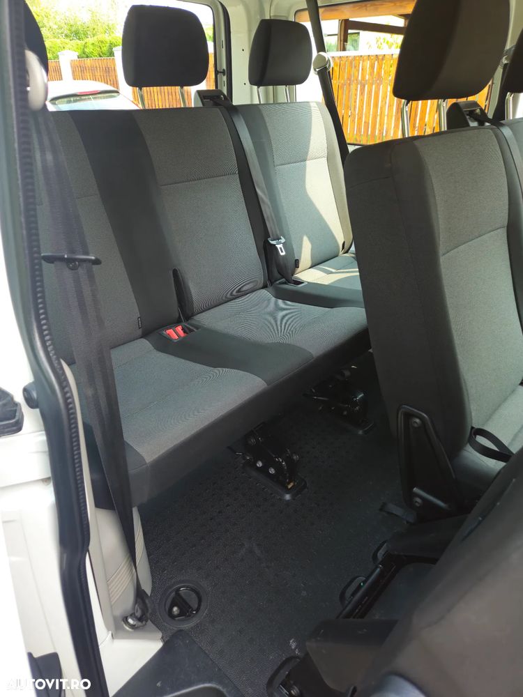 Volkswagen Transporter - 15
