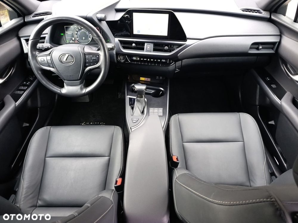 Lexus UX 250h GPF F Sport Design 2WD - 11