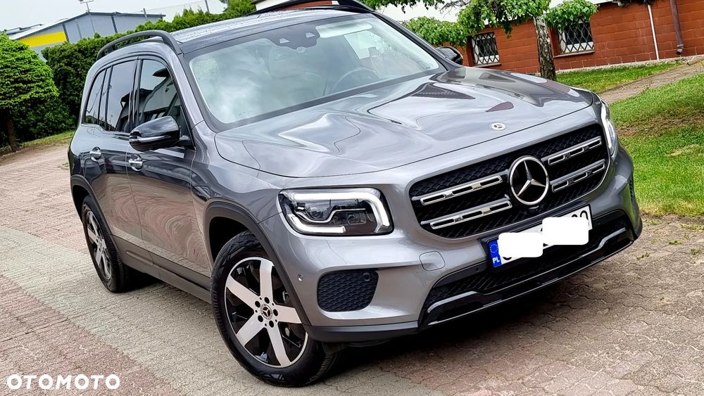 Mercedes-Benz GLB 250 4-Matic AMG Line 8G-DCT - 19