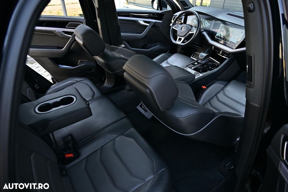 Volkswagen Touareg V6 TDI R-Style - 11