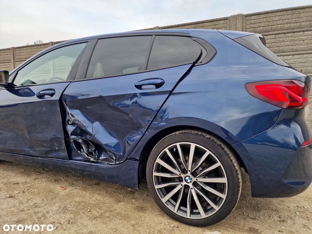 BMW Seria 1 116i Sport Line - 26