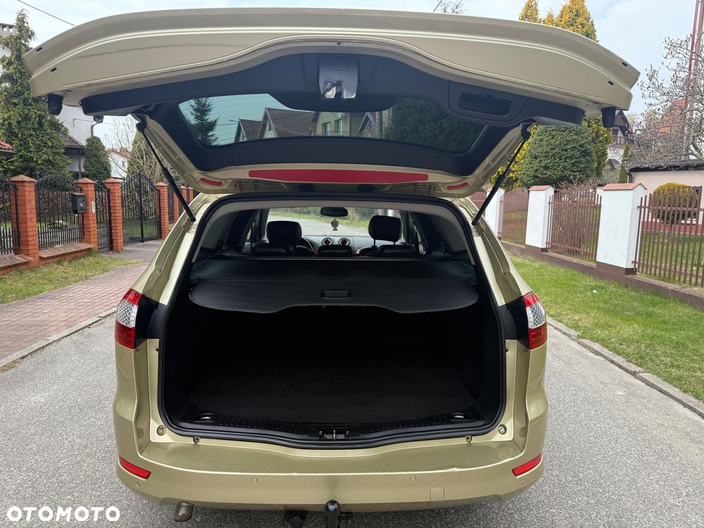 Ford Mondeo 2.0 TDCi Ghia X - 14