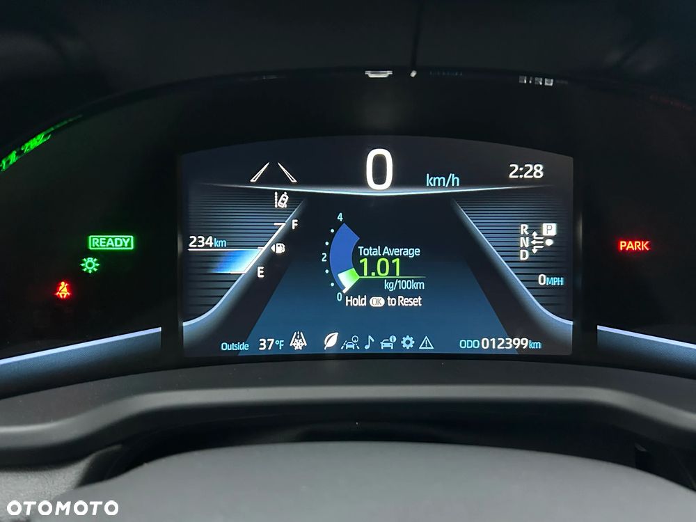Toyota Mirai Luxury - 14