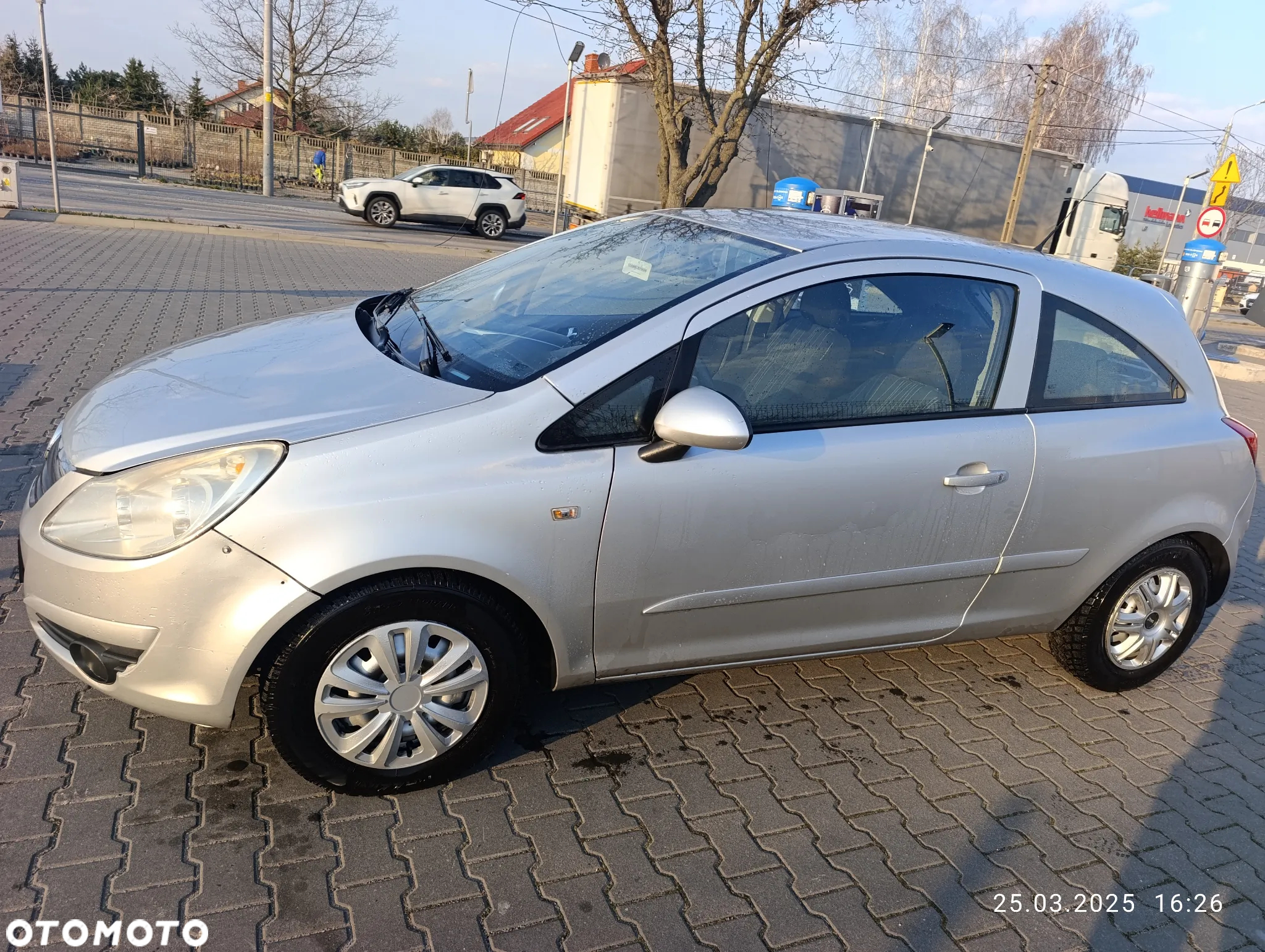 Opel Corsa 1.2 16V Cosmo - 8
