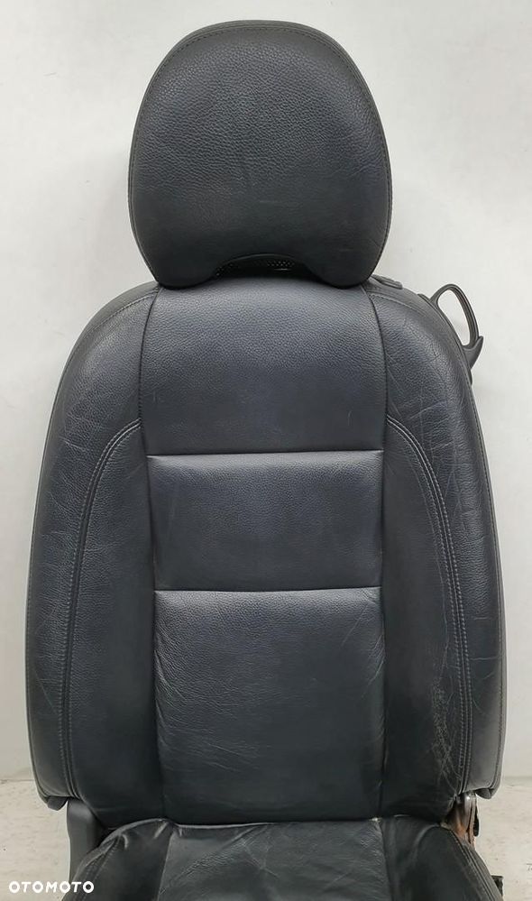 FOTEL LEWY PRZEDNI PRZÓD KIEROWCY SKÓRA GRZANY VOLVO C70 II EUROPA - 3