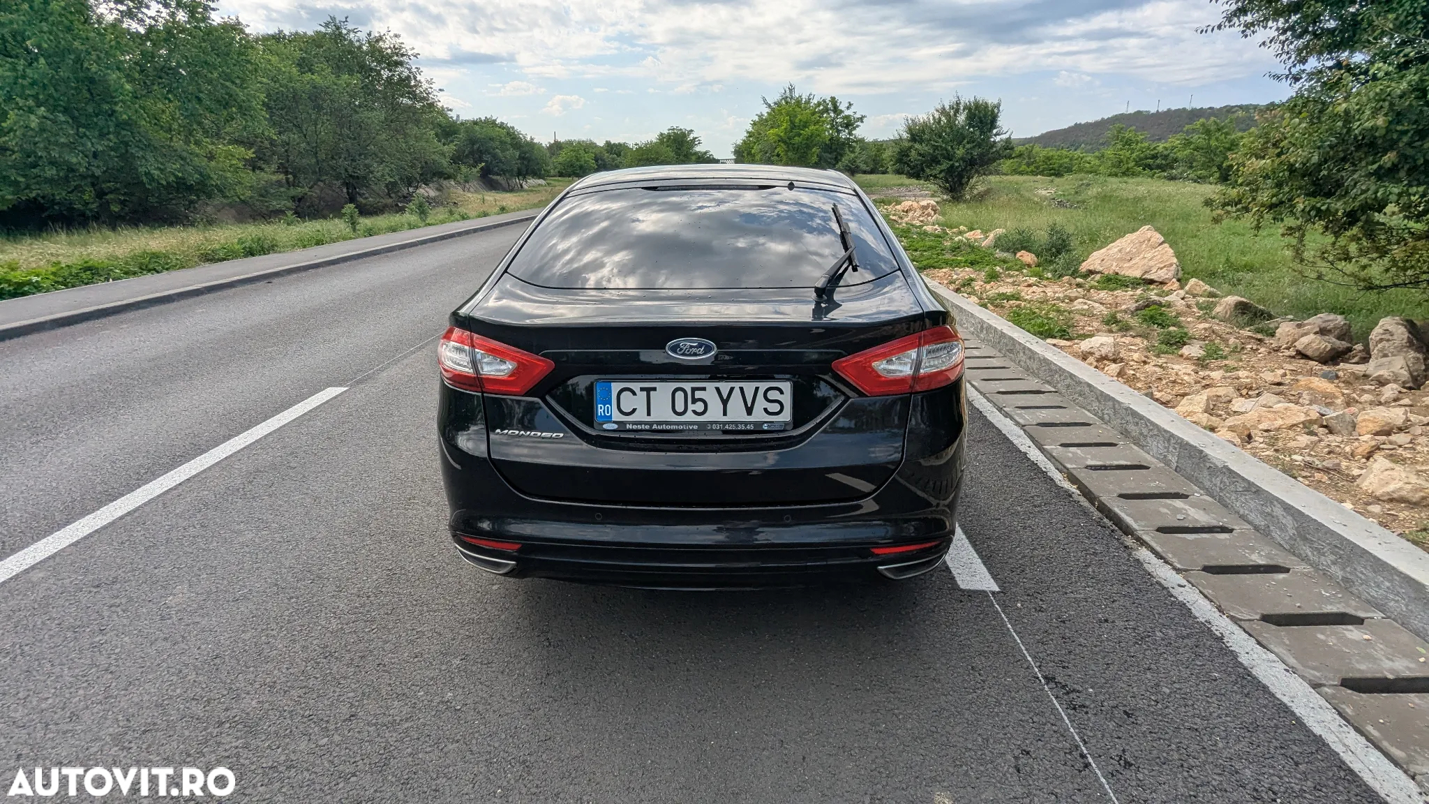 Ford Mondeo 2.0 TDCi Powershift Titanium - 2