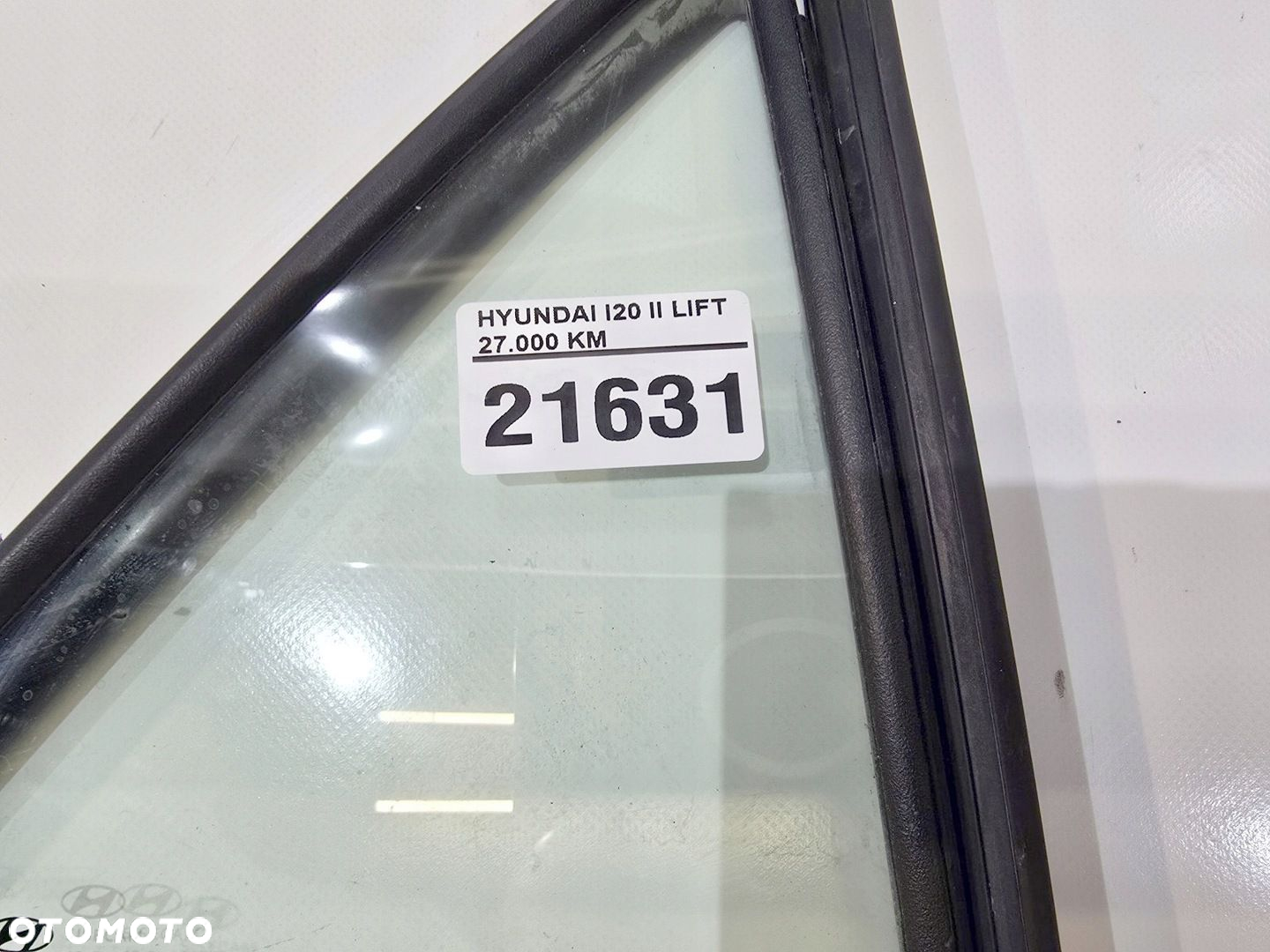 SZYBA KAROSERYJNA TYŁ PRAWY HYUNDAI I20 II HB 19r 43R-00097 - 3