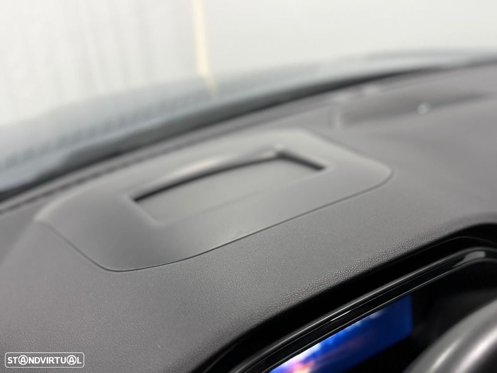 Ford Kuga 1.5 EcoBoost ST-Line X - 13