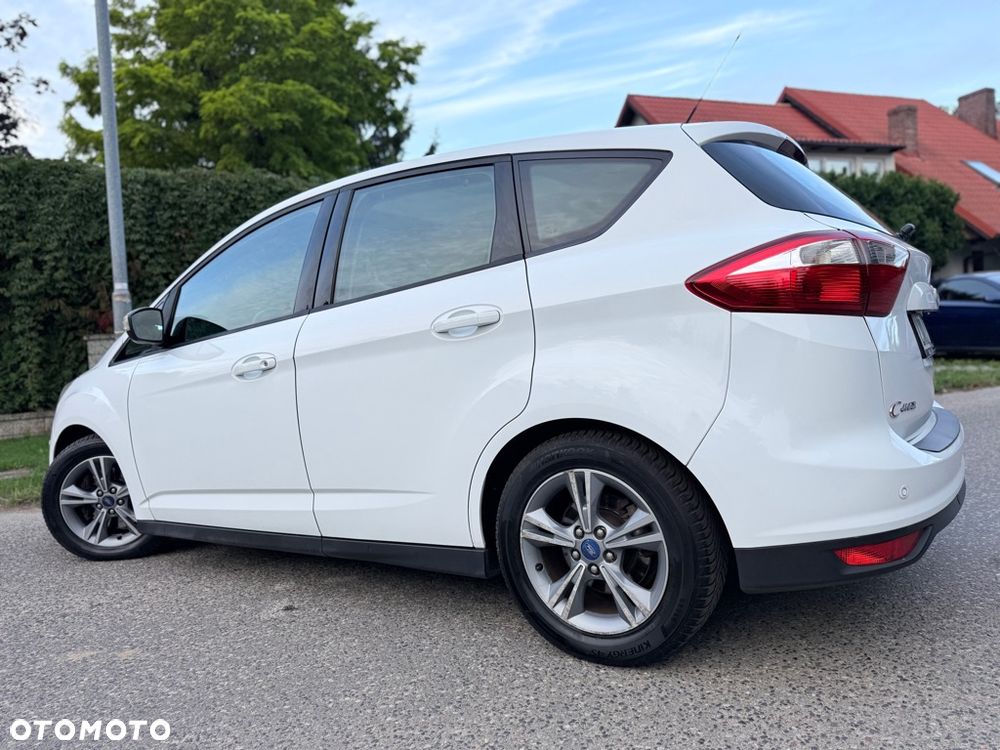 Ford C-MAX 2.0 TDCi Titanium - 16