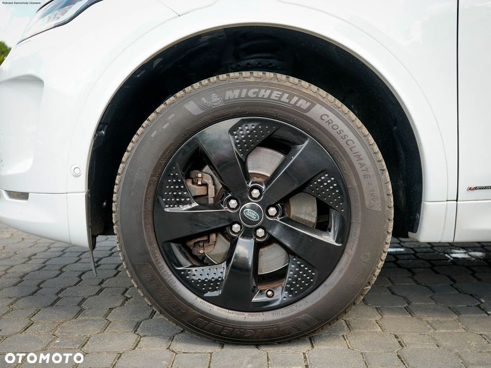 Land Rover Discovery Sport - 8