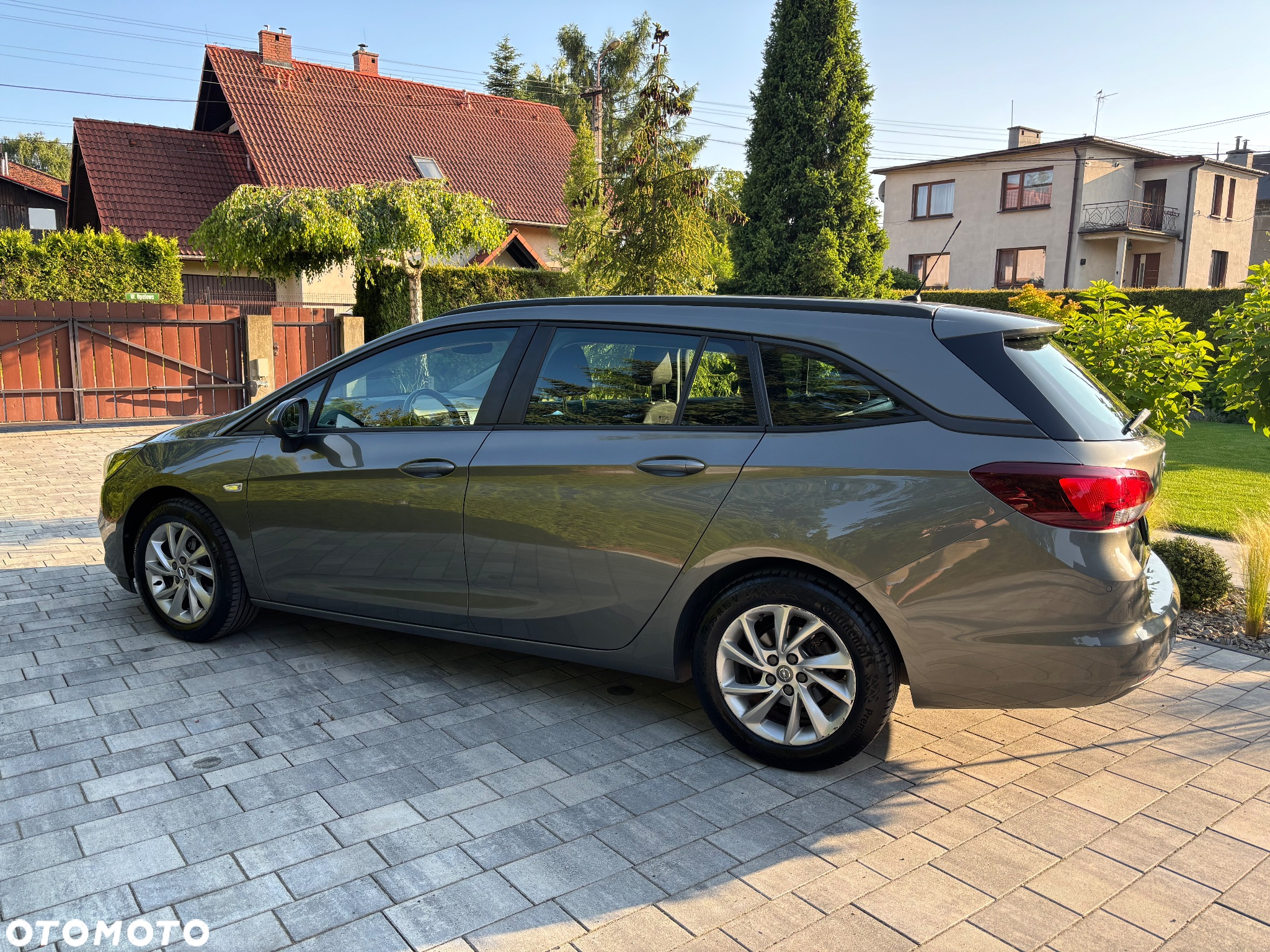 Opel Astra V 1.2 T Edition S&S - 5