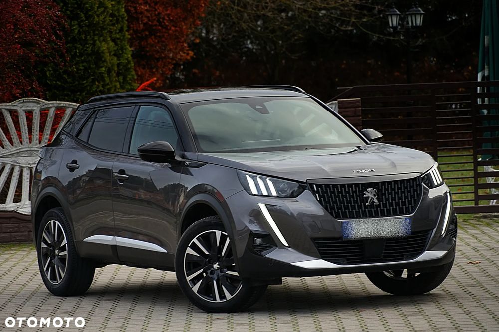 Peugeot 2008 PureTech 130 EAT8 GT - 9