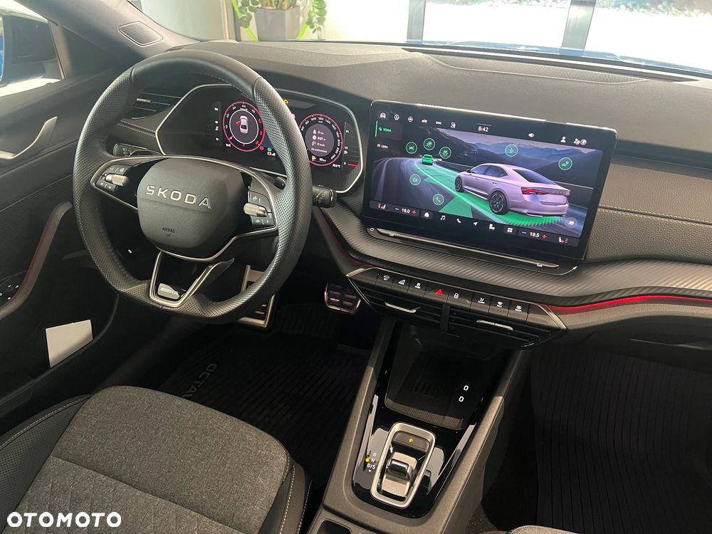 Skoda Octavia 2.0 TDI Sportline DSG - 13