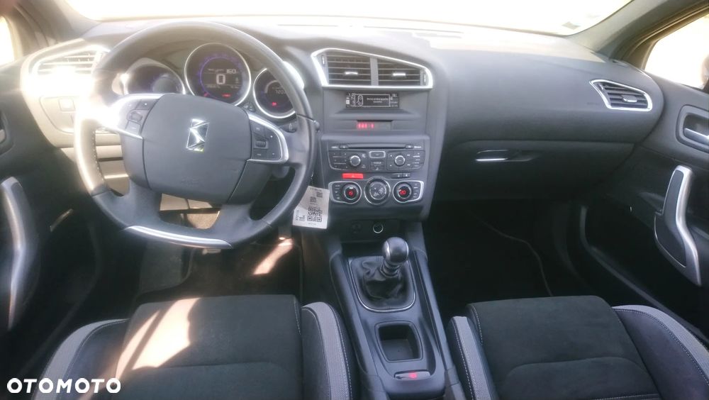 DS Automobiles DS 4 - 8