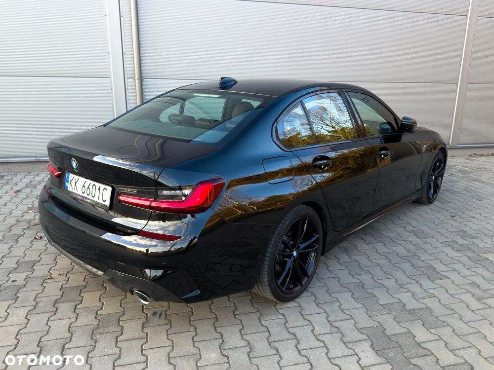 BMW Seria 3 320d xDrive M Sport Shadow - 6