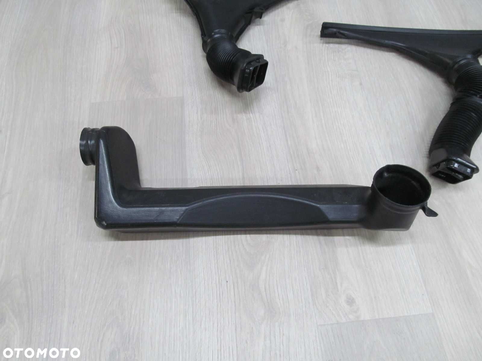 PIAGGIO PORTER HIJET PFAU 06- RURA PRZEWOD NAWIEWU - 3