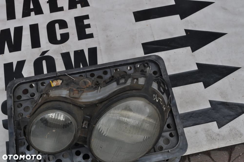 mercedes W 210 lampa lewa WYSYŁKA - 3