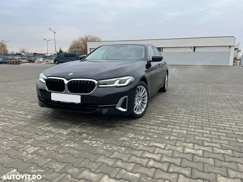 BMW Seria 5 530e Aut.