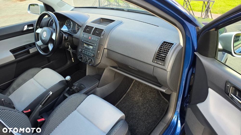Volkswagen Polo Cross - 11