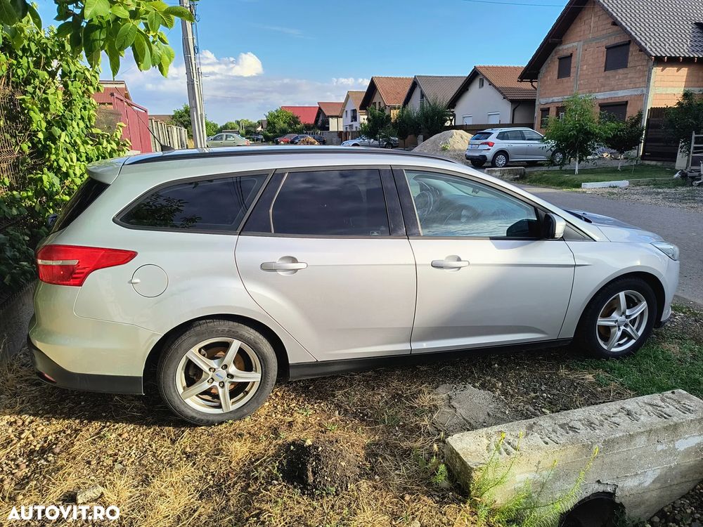 Ford Focus - 2