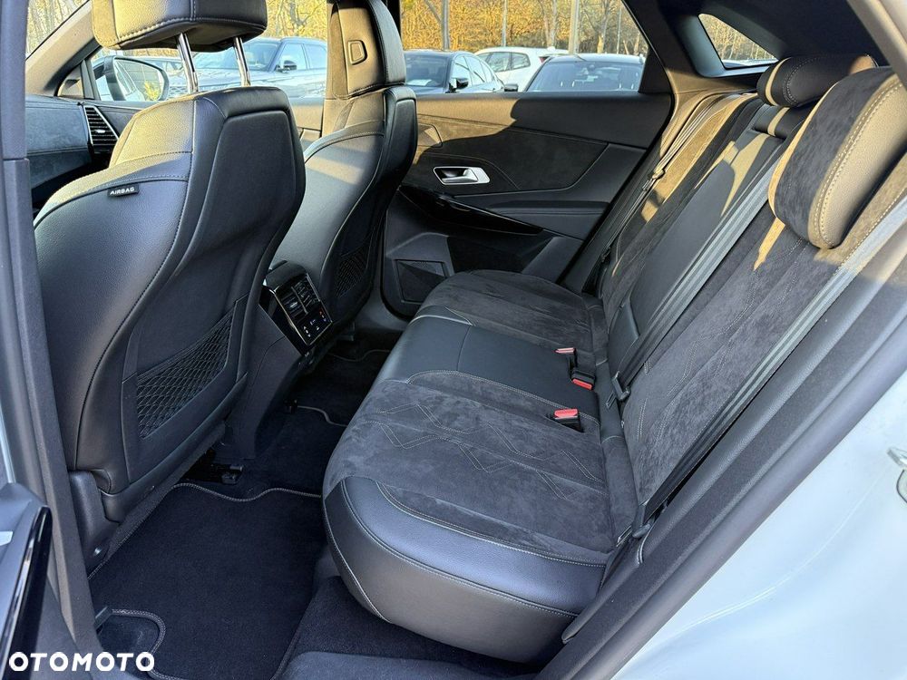 DS Automobiles DS 7 Crossback 1.6 PureTech Performance Line + - 19