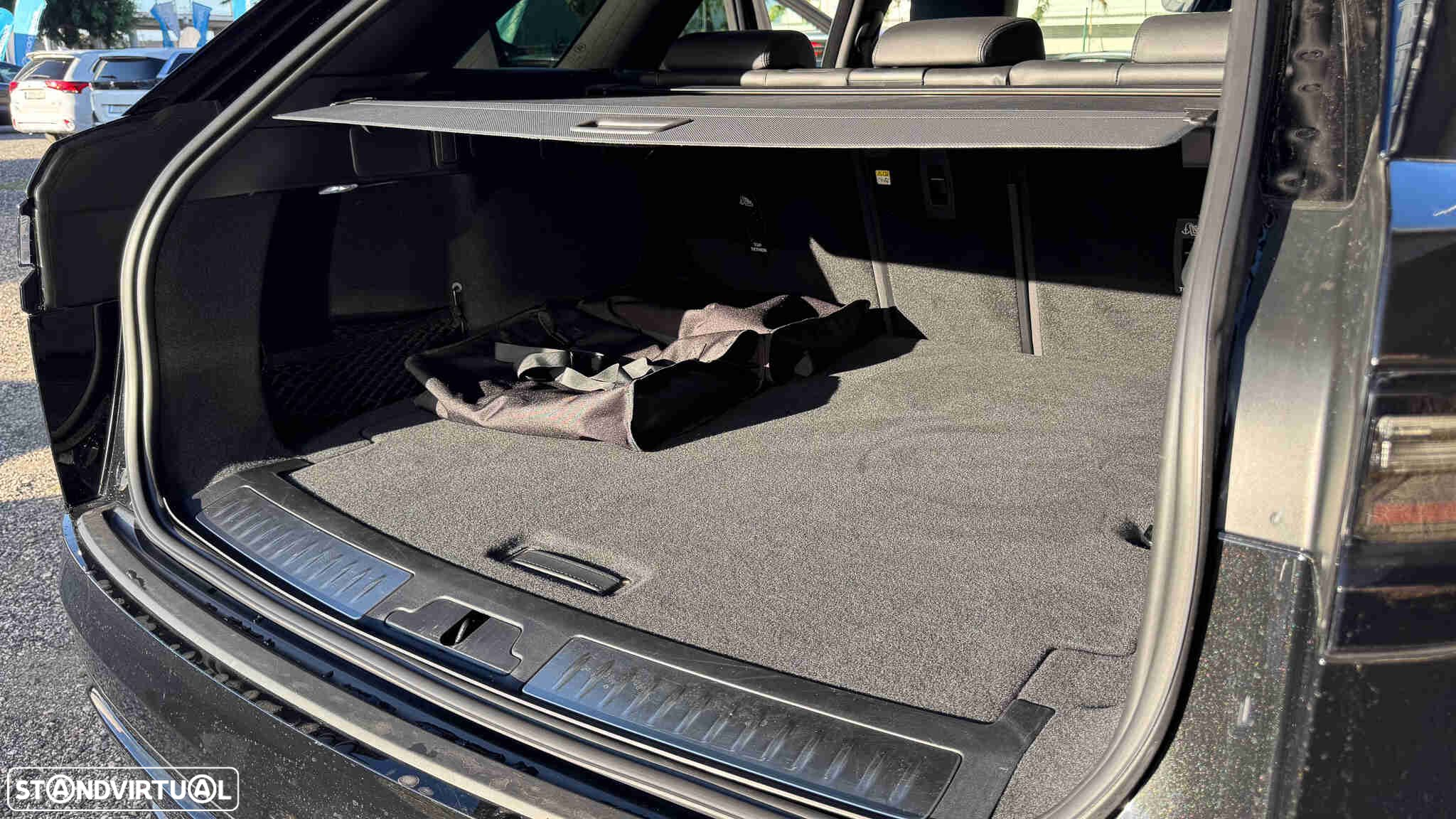 Land Rover Range Rover Velar 2.0 P400e AWD Dynamic SE - 19