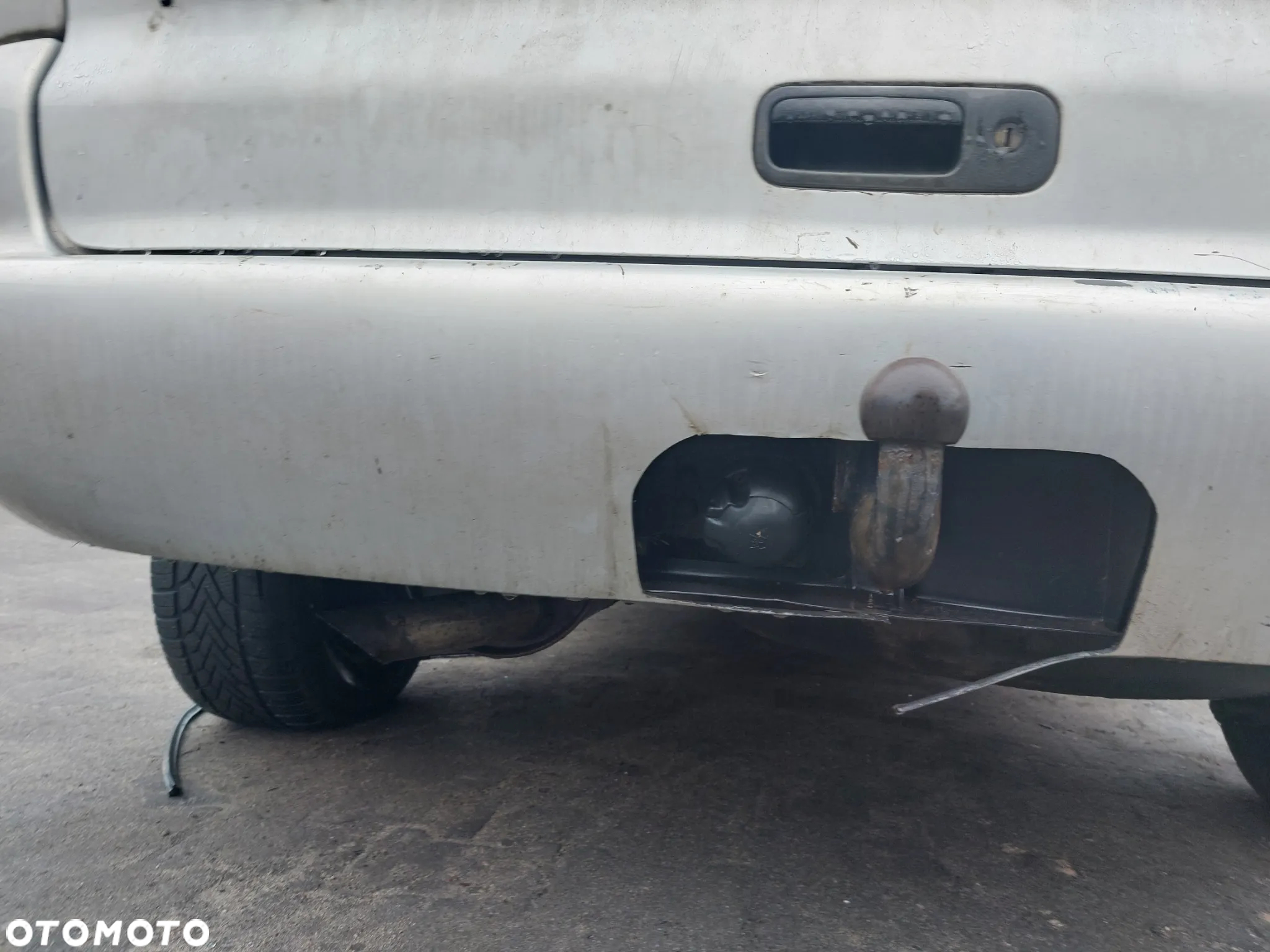 Ford Galaxy na części 1999 r. 2,3 benz LPG drzwi szyby klamka zamek lusterko lampa hak - 11