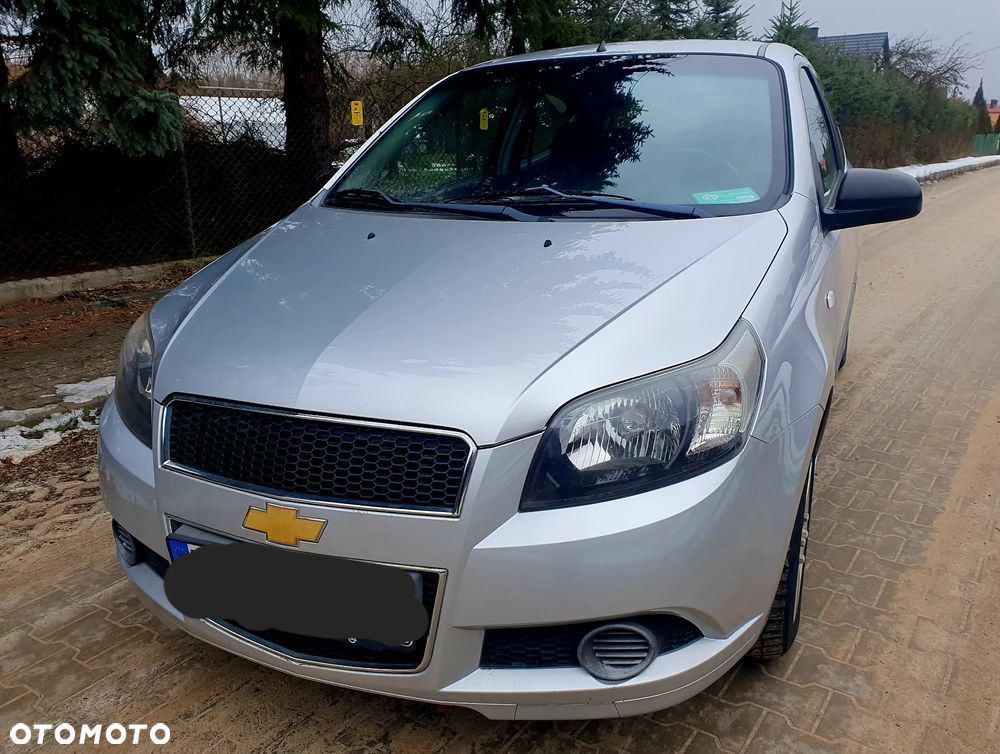 Chevrolet Aveo - 9