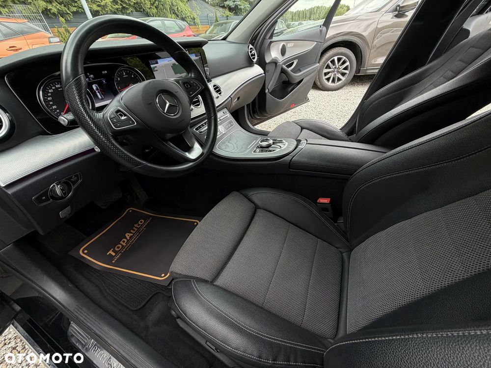 Mercedes-Benz Klasa E 220 d Business Edition 9G-TRONIC - 19