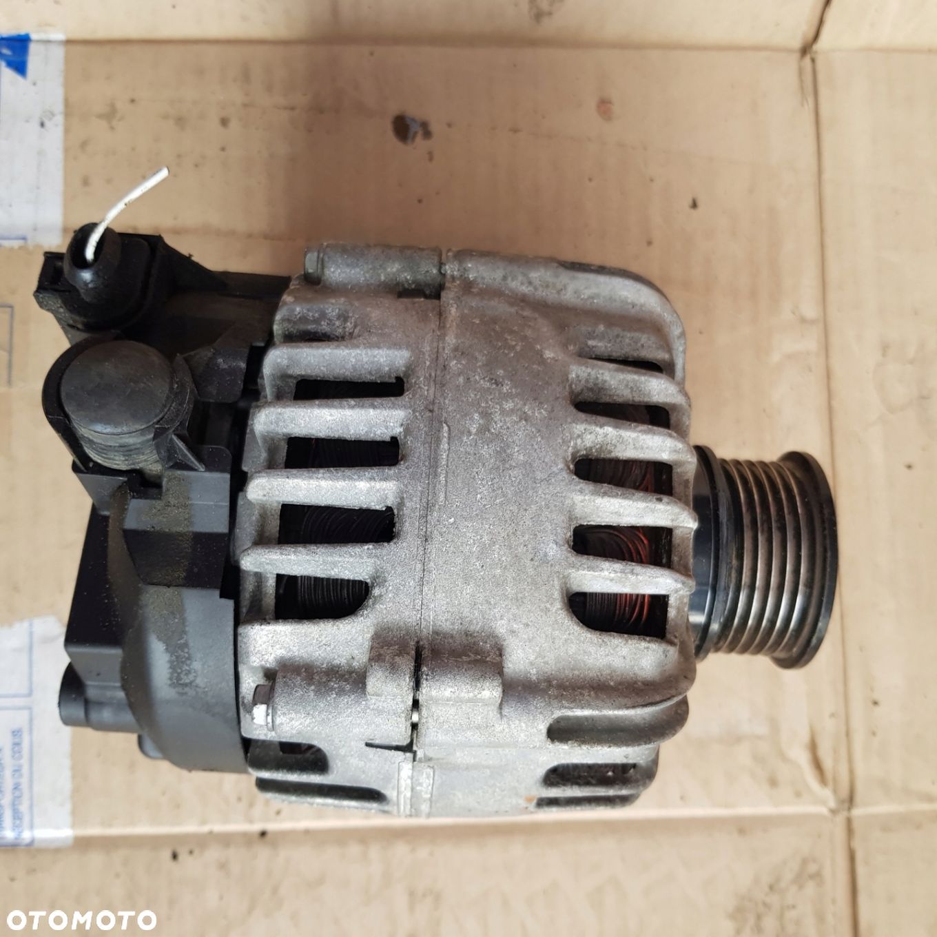 ALTERNATOR VOLVO V50 C30 S40 1.6 D 30659389 - 1