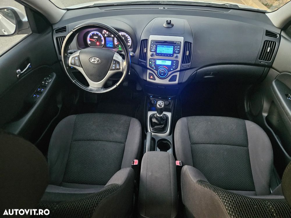 Hyundai i30 1.6 CRDI Edition Plus - 6