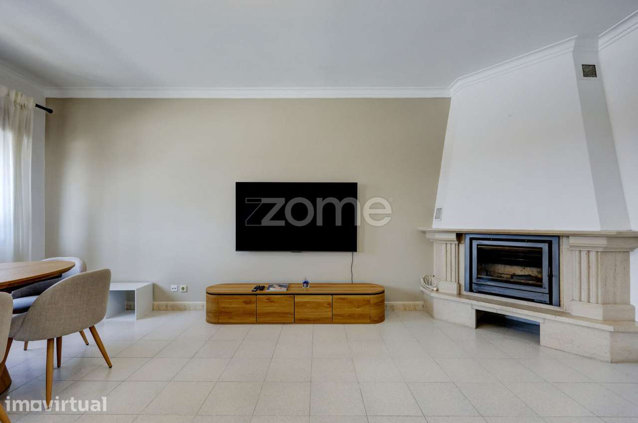 Apartamento T2 Mobilado para Arrendamento | Casal do Cotão - Grande imagem: 5/30