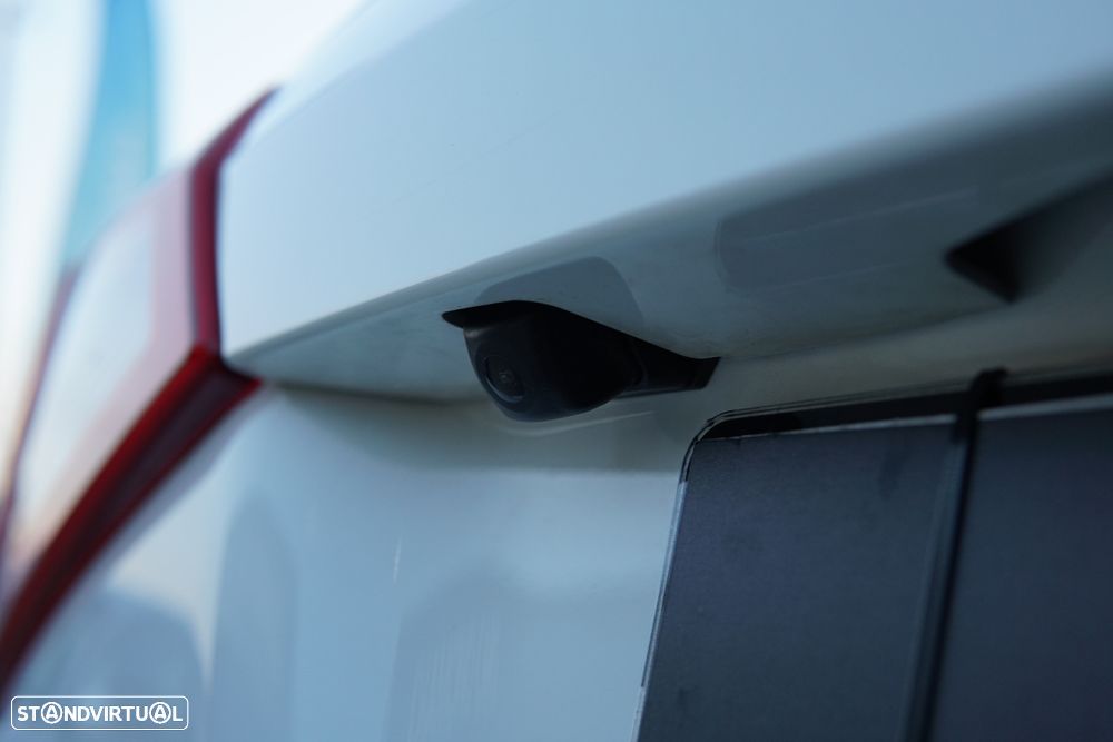 Suzuki Vitara 1.6 VVT GLX - 24