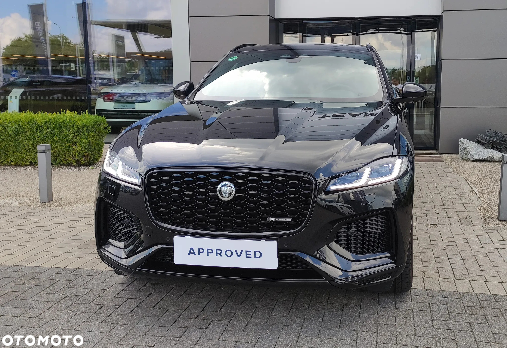 Jaguar F-Pace - 4