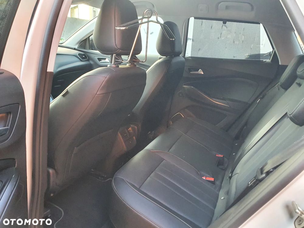 Opel Grandland X 1.6 T PHEV 4x4 Ultimate - 13