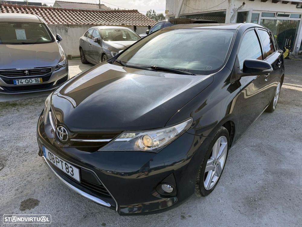 Toyota Auris 1.4 D-4D Exclusive - 4