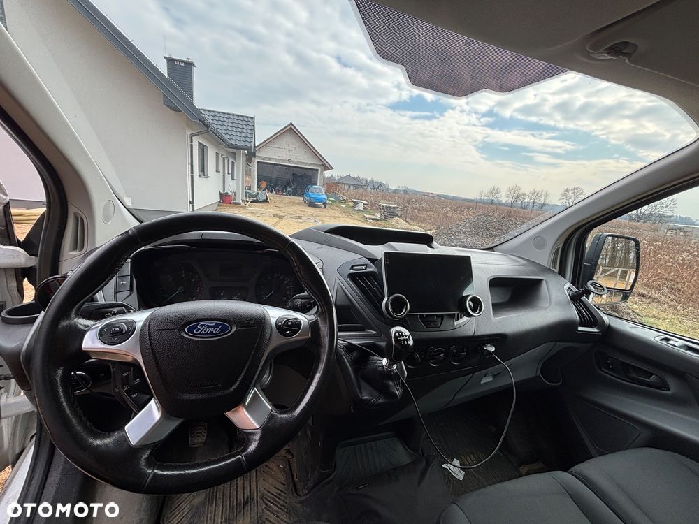 Ford Transit Custom - 10
