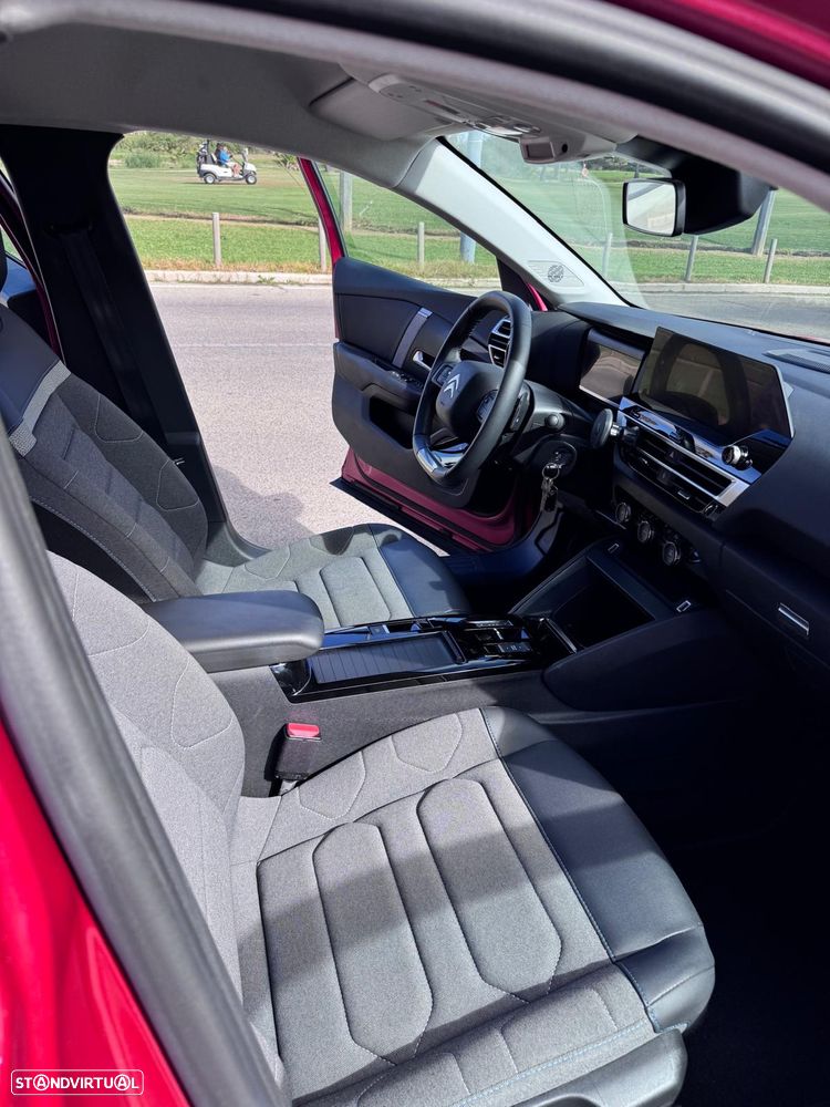 Citroën C4 X 1.2 PureTech Feel Pack EAT8 — fotografia 11