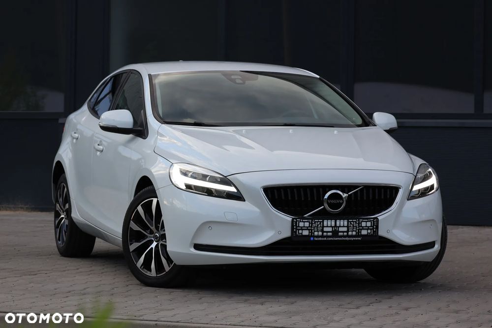 Volvo V40 T2 Drive-E Momentum - 2