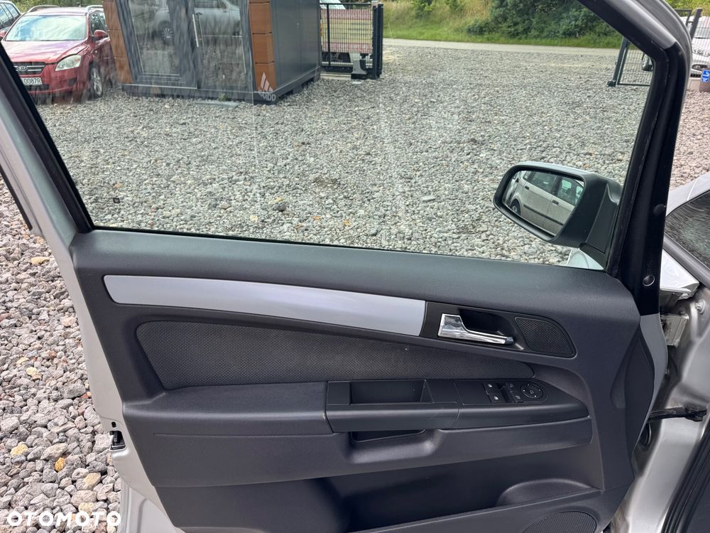 Opel Zafira 1.9 CDTI Cosmo - 11